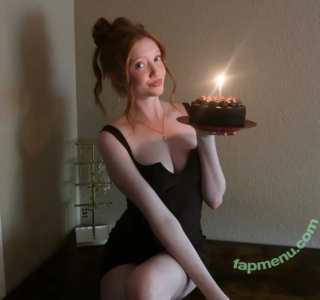 Makenna Kelly nude photo #0626 (Lifewithmak / lifewithmak2005)