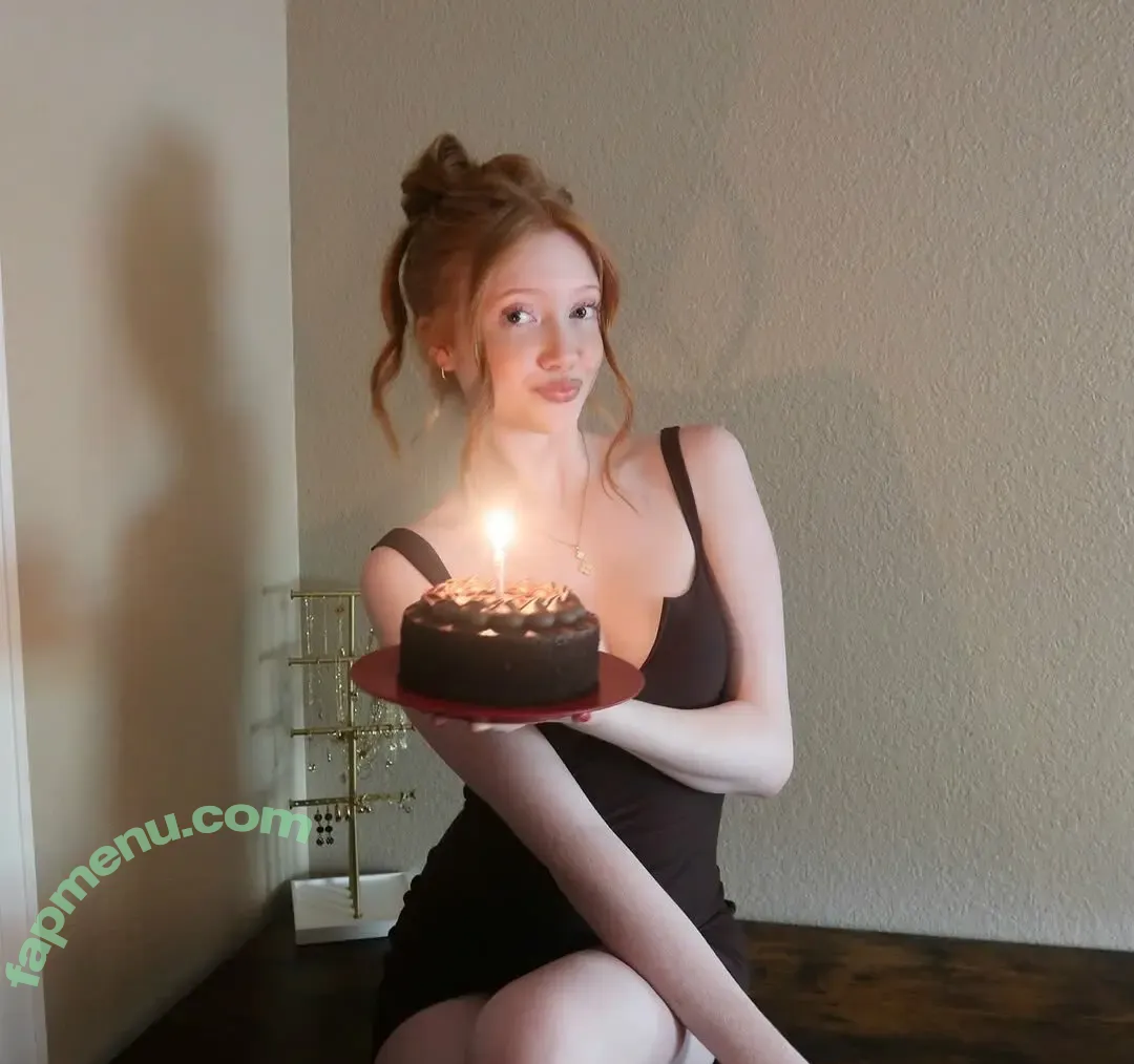 Makenna Kelly nude photo #0627 (Lifewithmak / lifewithmak2005)