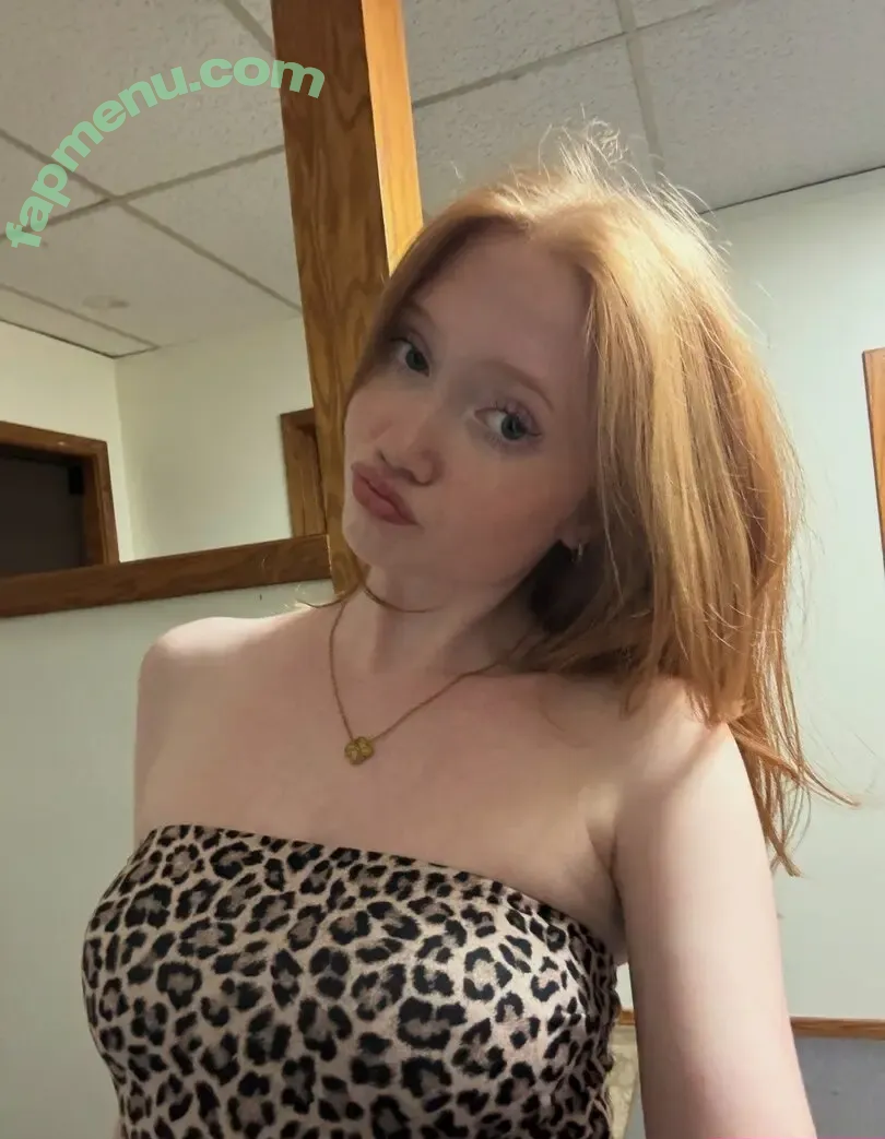 Makenna Kelly nude photo #0632 (Lifewithmak / lifewithmak2005)