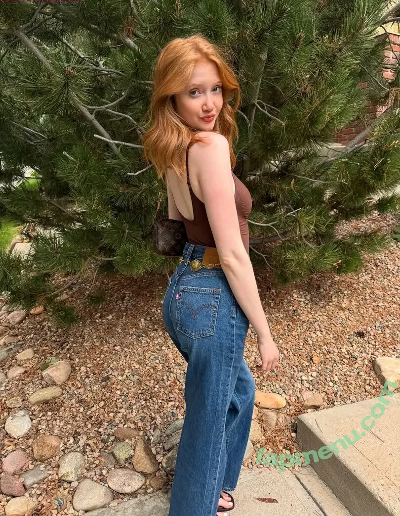 Makenna Kelly nude photo #0634 (Lifewithmak / lifewithmak2005)