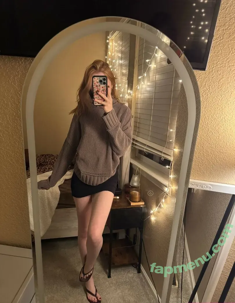 Makenna Kelly nude photo #0660 (Lifewithmak / lifewithmak2005)