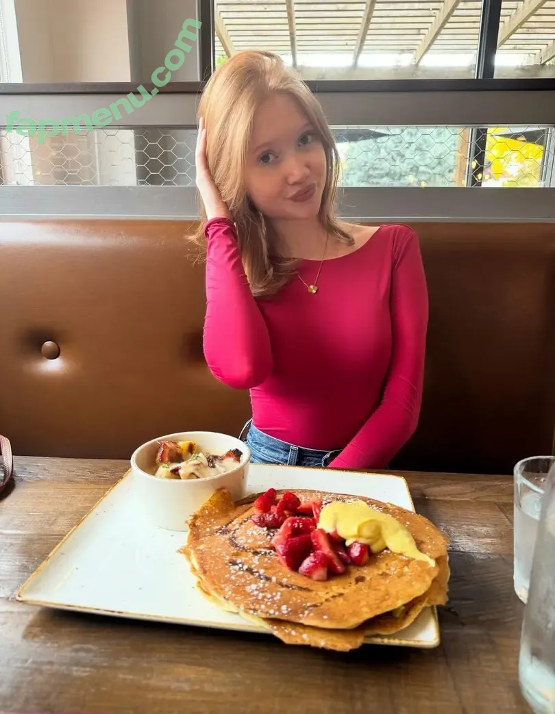 Makenna Kelly nude photo #0672 (Lifewithmak / lifewithmak2005)