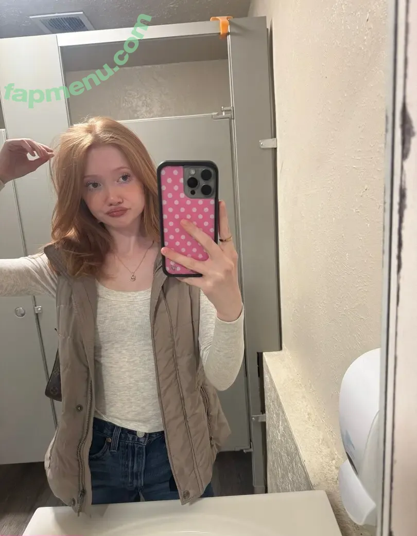 Makenna Kelly nude photo #0693 (Lifewithmak / lifewithmak2005)