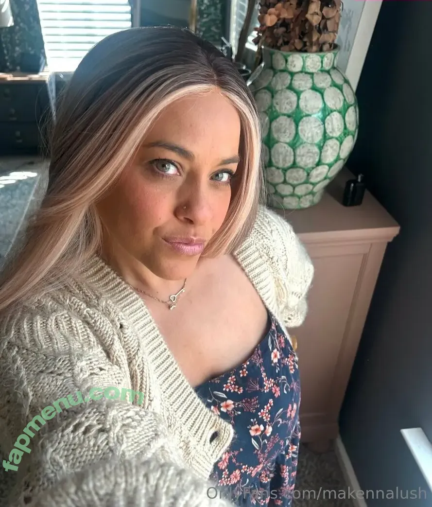 makennalush nude photo #0016 (makennalush)