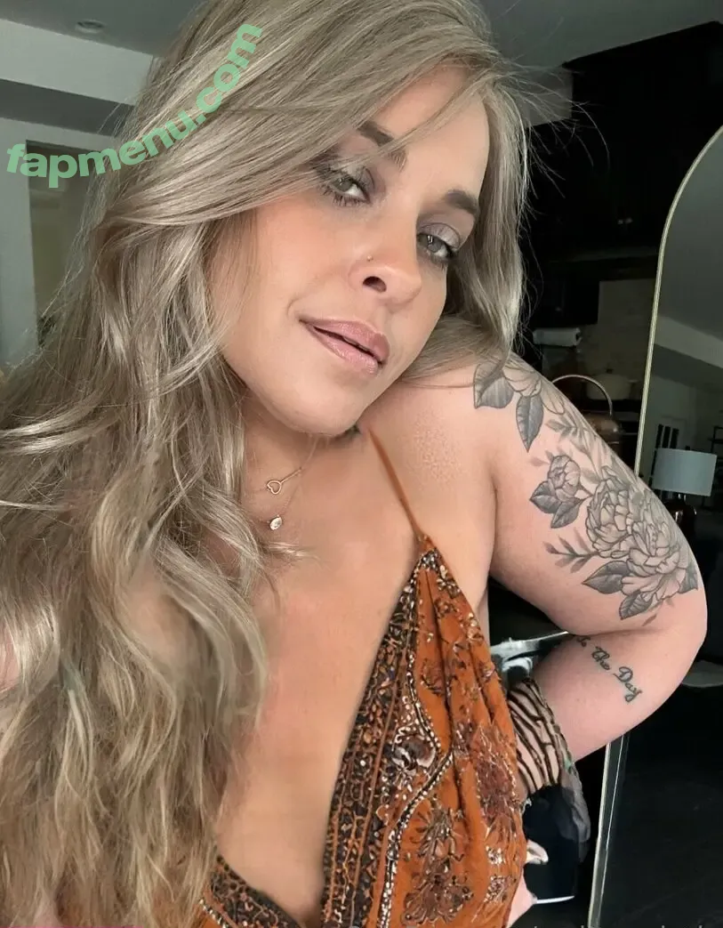 makennalush nude photo #0059 (makennalush)