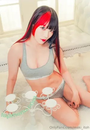 Maki Itoh / maki_itoh / makifuckingitoh nude photo #1529