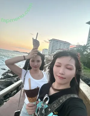 Maki Itoh / maki_itoh / makifuckingitoh nude photo #1621