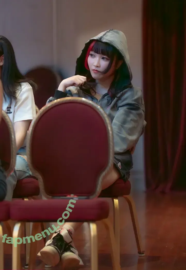 Maki Itoh nude photo #1409 (maki_itoh / makifuckingitoh)