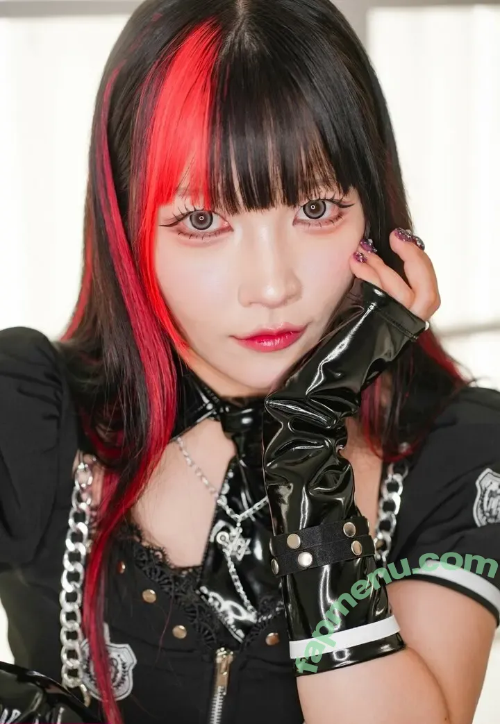 Maki Itoh nude photo #1565 (maki_itoh / makifuckingitoh)