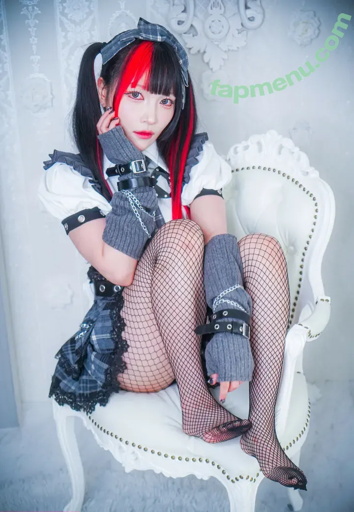 Maki Itoh nude photo #1589 (maki_itoh / makifuckingitoh)