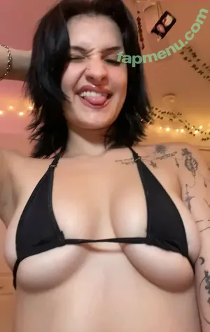 makimami / juk1box / maki.mamii / makiimamii nude photo #0022