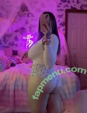 _Makingmaggie / Madeliene May Jones / __makingmaggie / mythicmaggs nude photo #0015