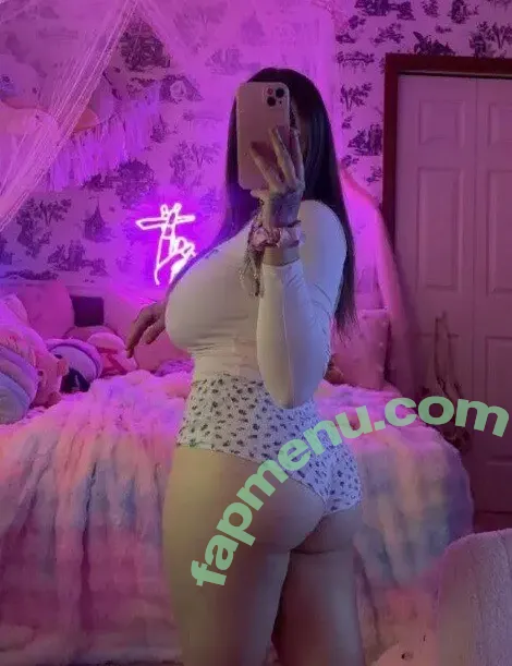 _Makingmaggie nude photo #0015 (Madeliene May Jones / __makingmaggie / mythicmaggs)