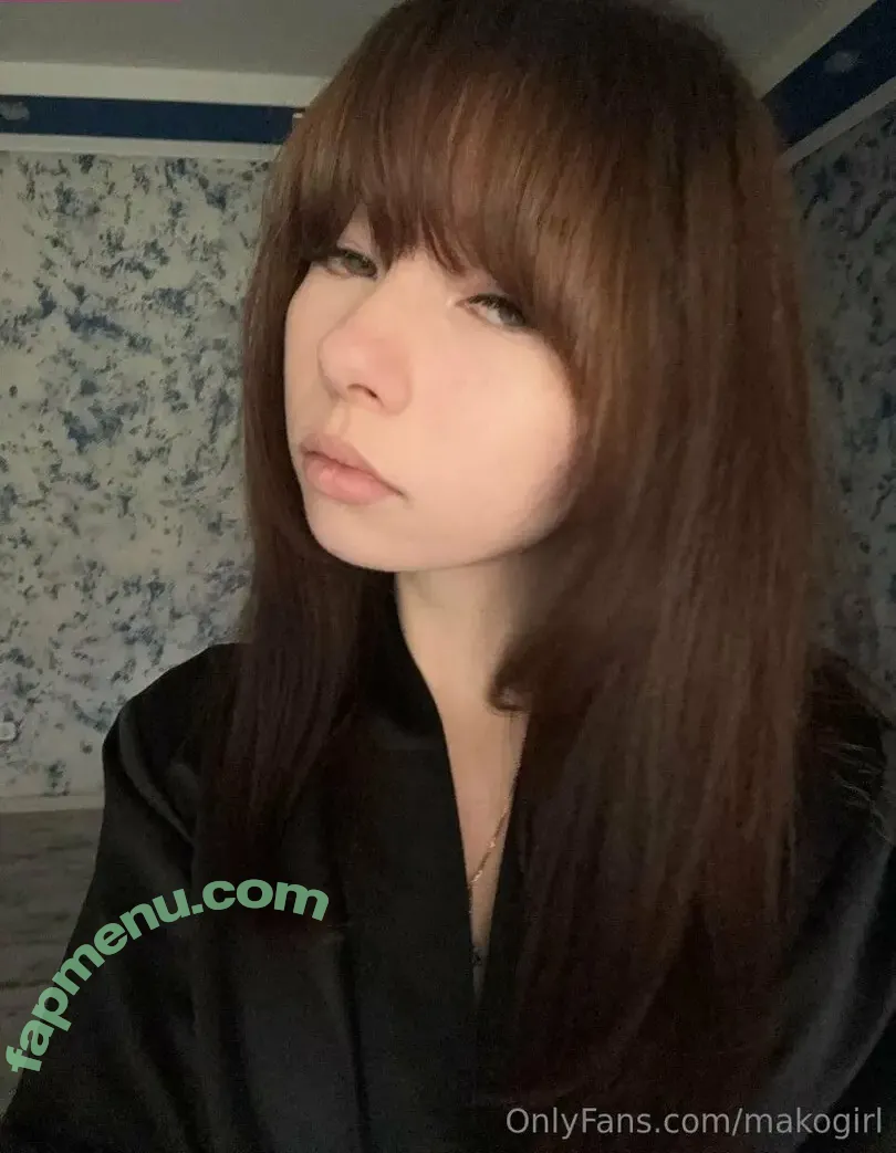 makogirl nude photo #0100 (makogirls)