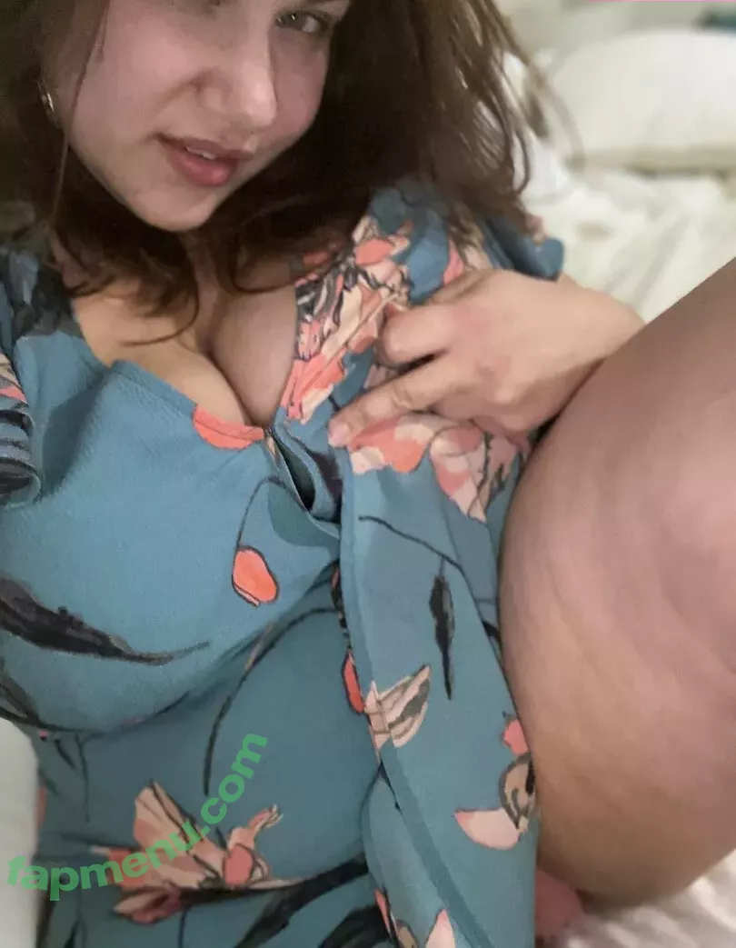 Mal Malloy nude photo #0104 (itsamemalmalloy / malmalloy)