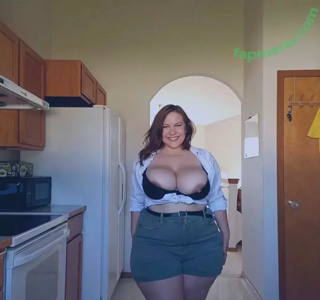 Mal Malloy nude photo #0343 (itsamemalmalloy / malmalloy)