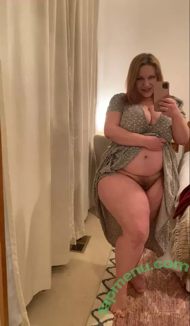 Mal Malloy nude photo #0428 (itsamemalmalloy / malmalloy)