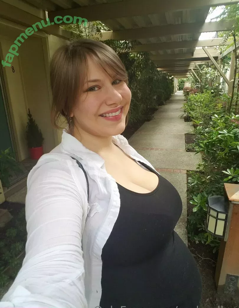 Mal Malloy nude photo #0554 (itsamemalmalloy / malmalloy)