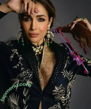Malaika Arora / malaikaaroraofficial nude photo #0092
