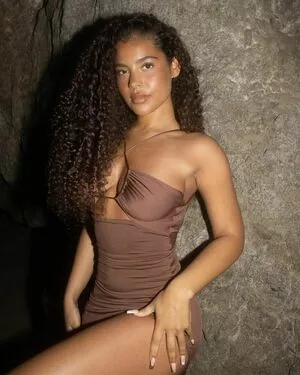 Malaika Terry / malaikaterry / malaikaterryy nude photo #0057