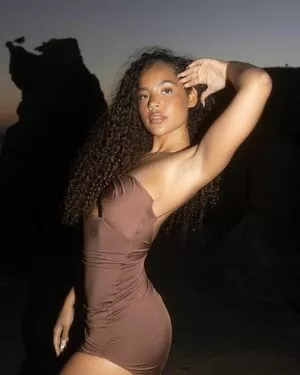 Malaika Terry / malaikaterry / malaikaterryy nude photo #0059