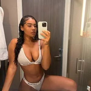 Malaika Terry / malaikaterry / malaikaterryy nude photo #0077