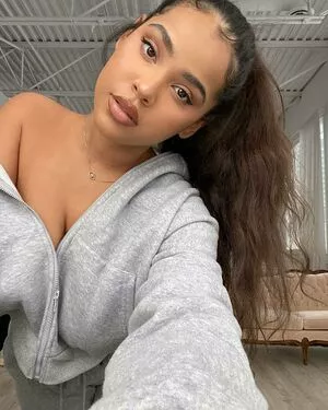 Malaika Terry / malaikaterry / malaikaterryy nude photo #0079