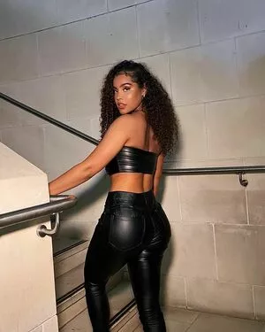 Malaika Terry / malaikaterry / malaikaterryy nude photo #0098