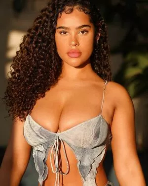 Malaika Terry / malaikaterry / malaikaterryy nude photo #0173