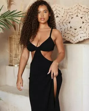 Malaika Terry / malaikaterry / malaikaterryy nude photo #0206