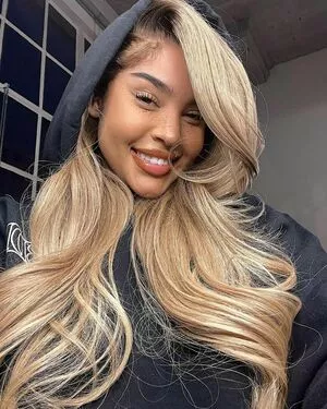 Malaika Terry / malaikaterry / malaikaterryy nude photo #0234