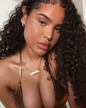 Malaika Terry / malaikaterry / malaikaterryy nude photo #0243