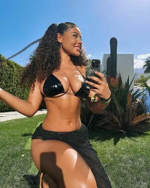 Malaika Terry / malaikaterry / malaikaterryy nude photo #0254