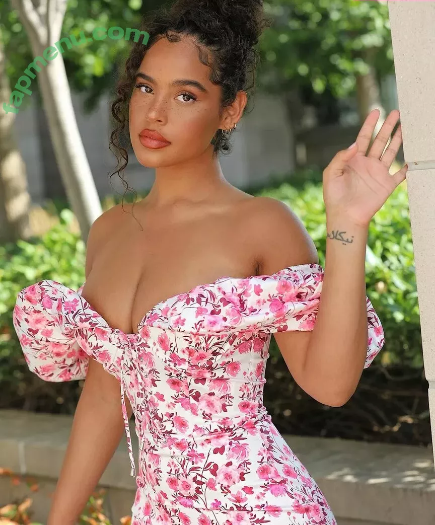 Malaika Terry nude photo #0347 (malaikaterry / malaikaterryy)