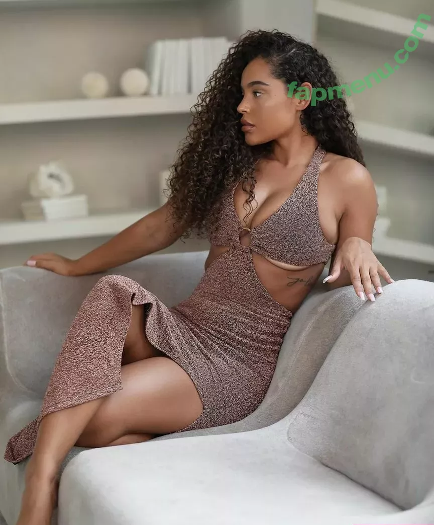 Malaika Terry nude photo #0421 (malaikaterry / malaikaterryy)