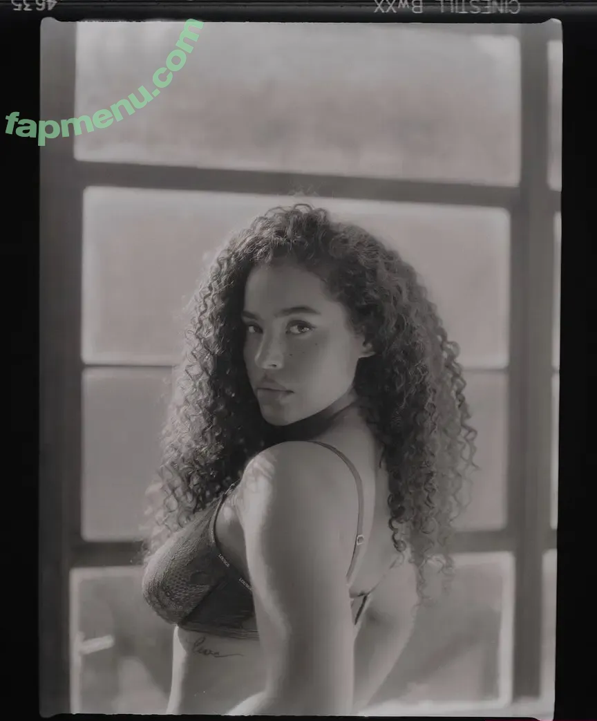Malaika Terry nude photo #0675 (malaikaterry / malaikaterryy)