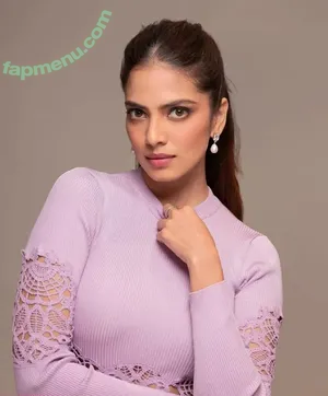 Malavika Mohanan / malavikamohanan_ nude photo #0116