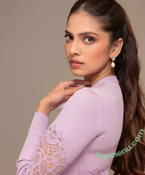 Malavika Mohanan / malavikamohanan_ nude photo #0122