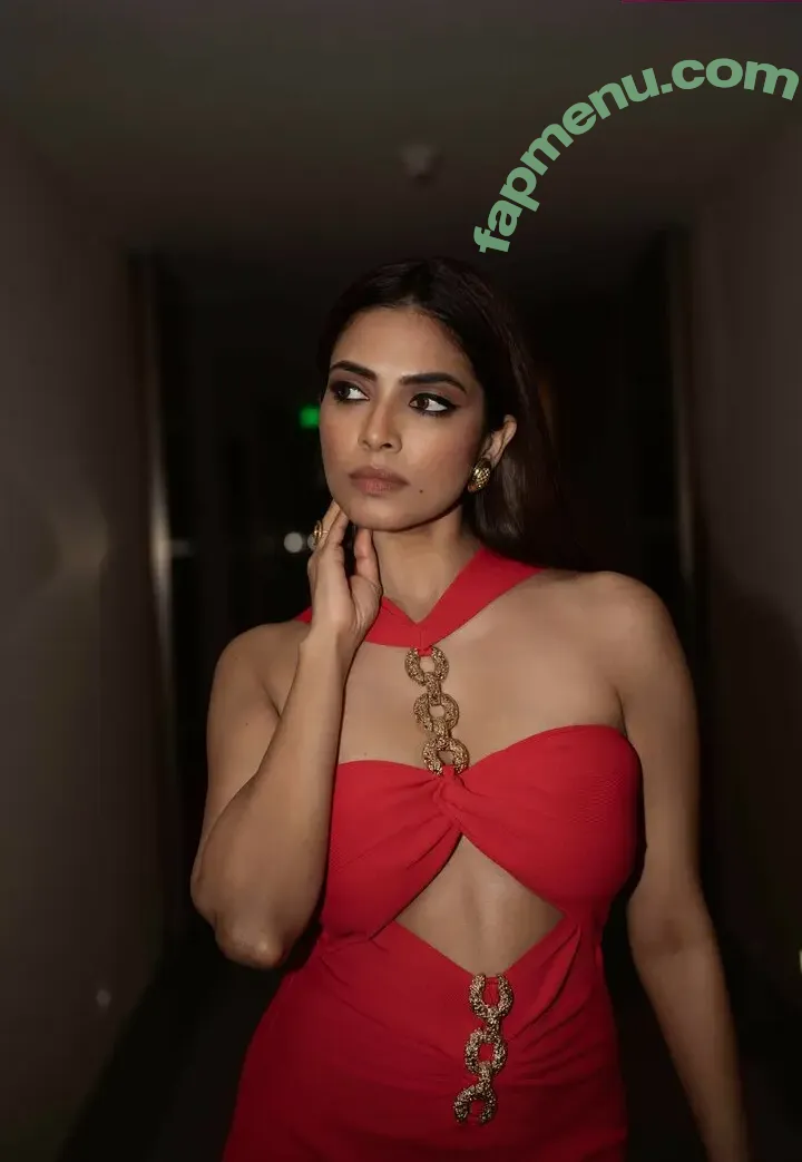 Malavika Mohanan nude photo #0064 (malavikamohanan_)