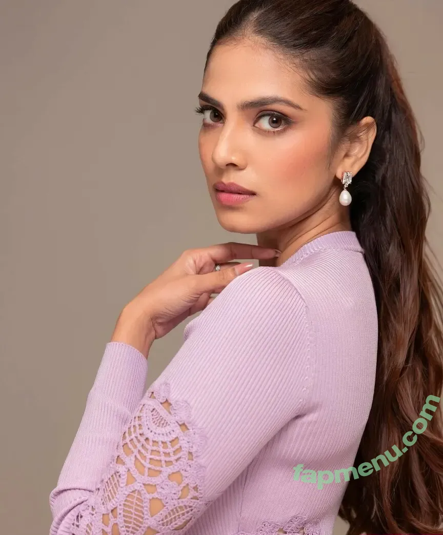 Malavika Mohanan nude photo #0122 (malavikamohanan_)