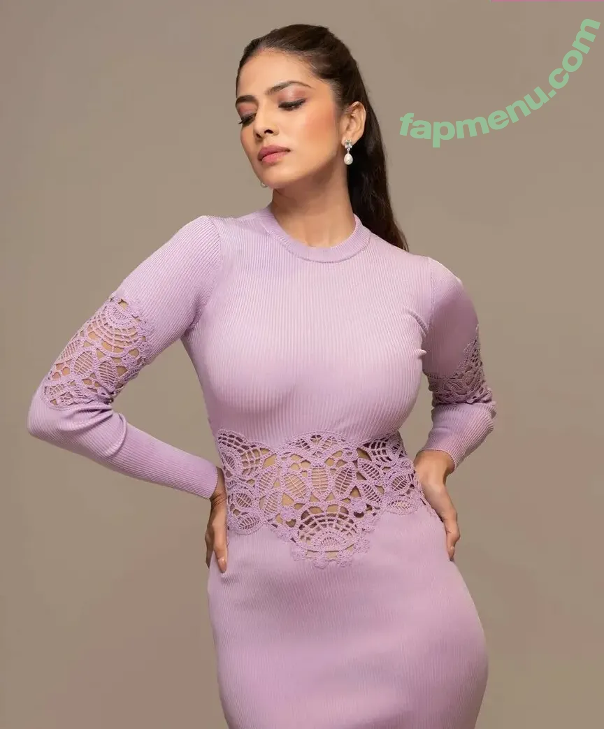 Malavika Mohanan nude photo #0123 (malavikamohanan_)