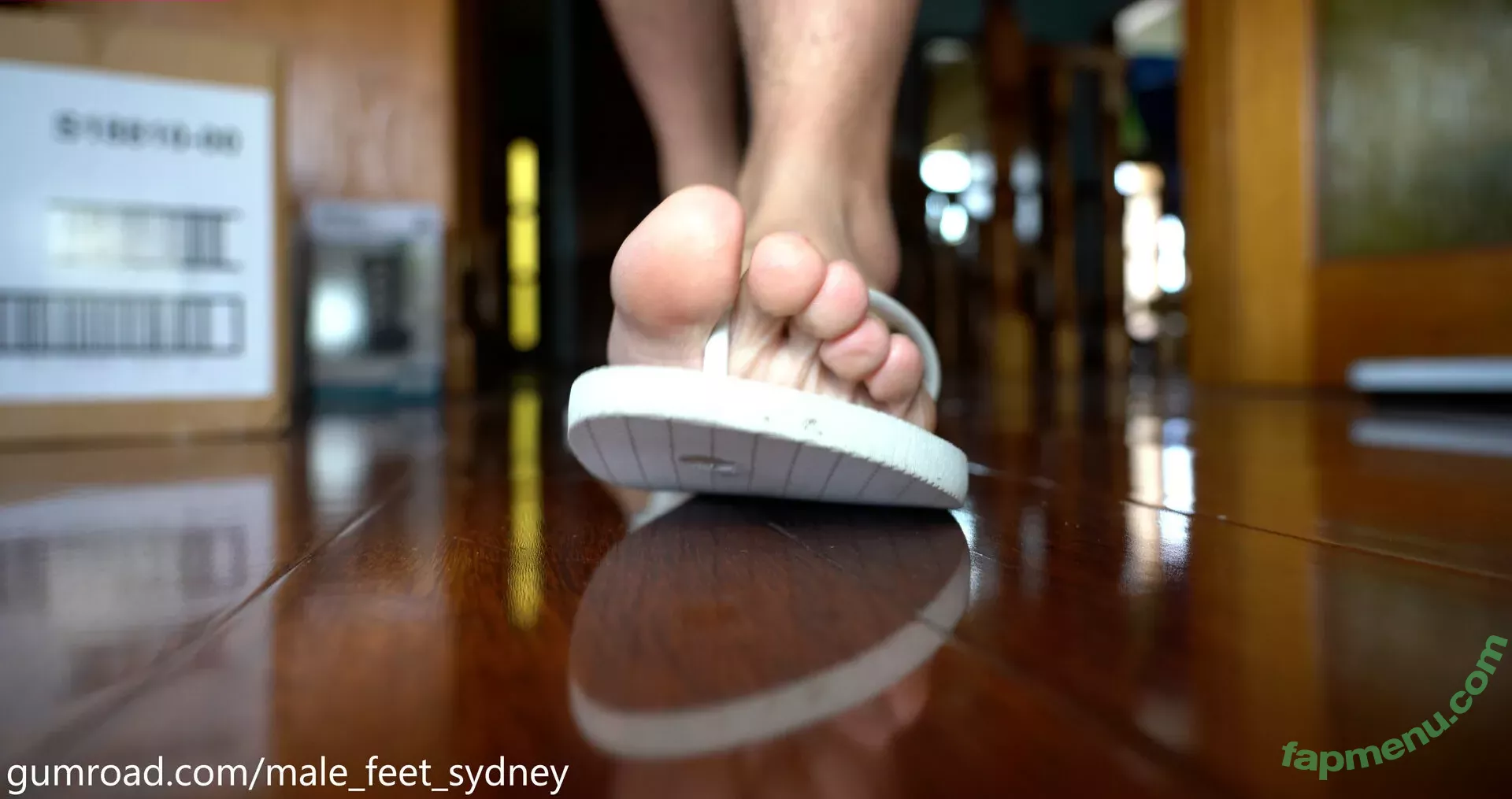 male_feet_sydney nude photo #0004 (sydney_feet)