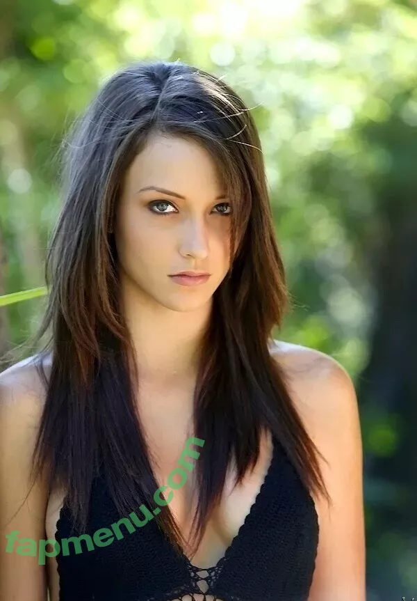 Malena Morgan nude photo #0134 (malena.morgan.beauty / malenamorgan / malmorganxxx)