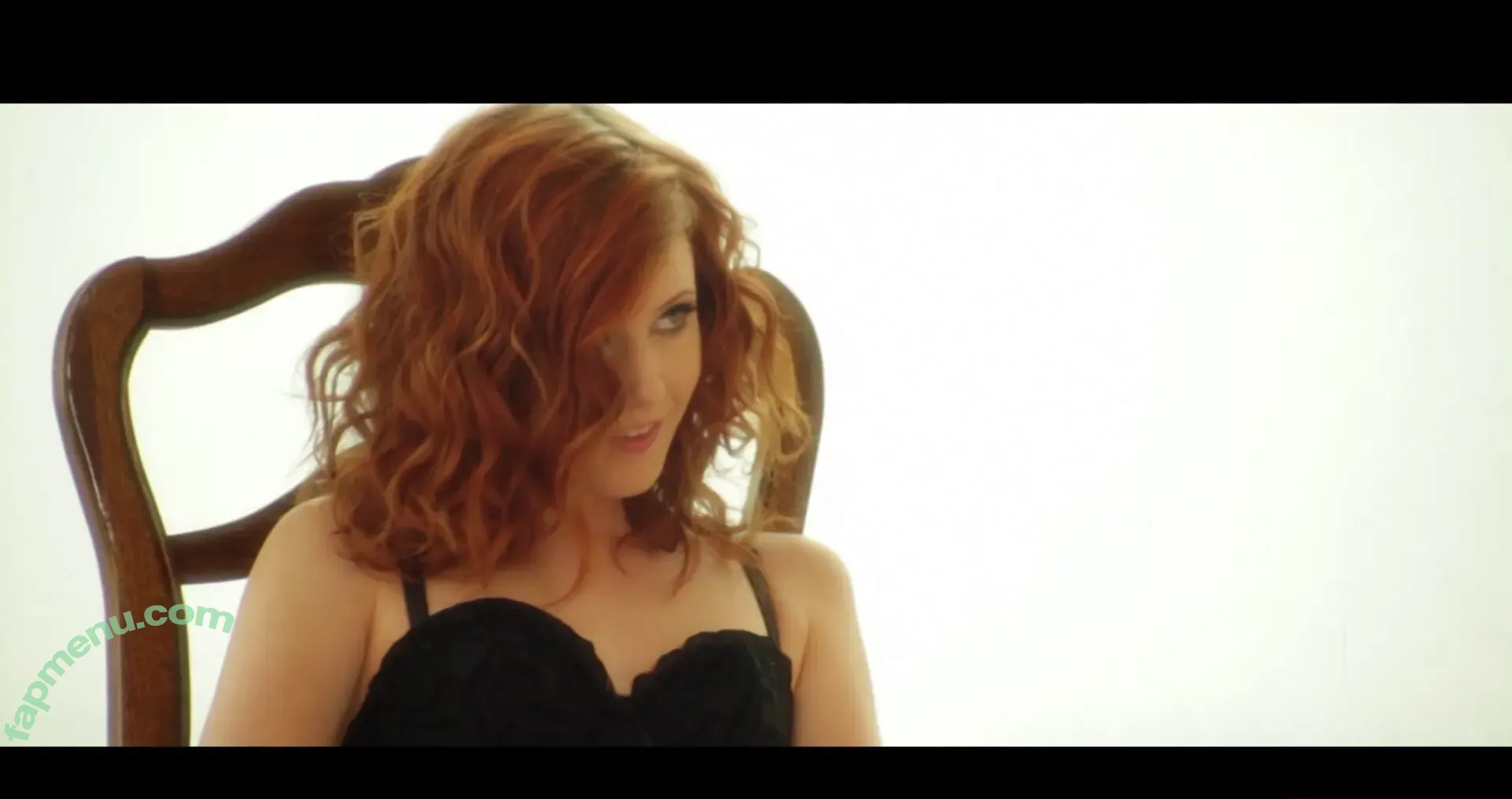 Malena Morgan nude photo #1249 (malena.morgan.beauty / malenamorgan / malmorganxxx)