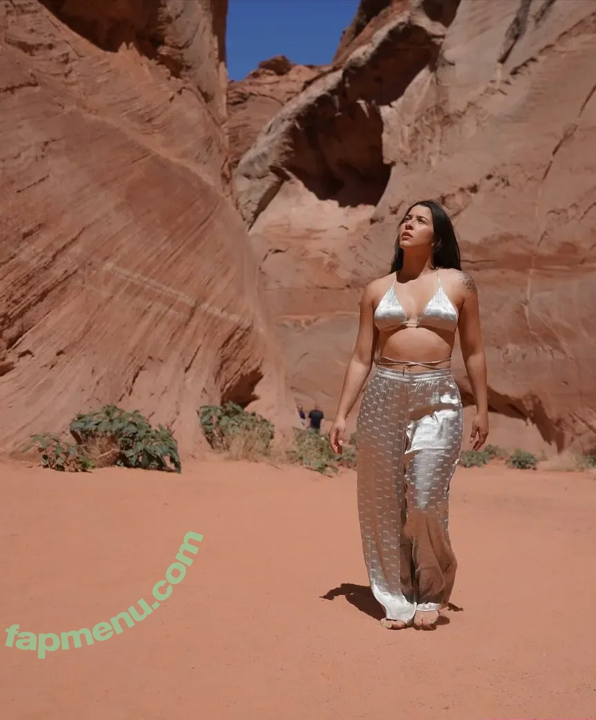 Maleni Cruz nude photo #0408 (malenicruz)