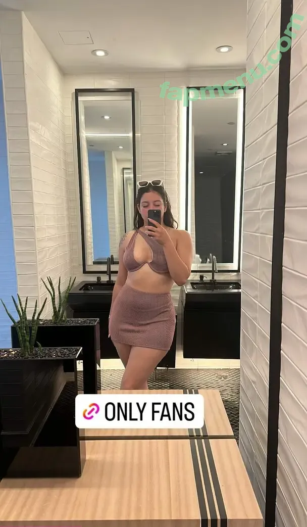 Maleni Cruz nude photo #0536 (malenicruz)