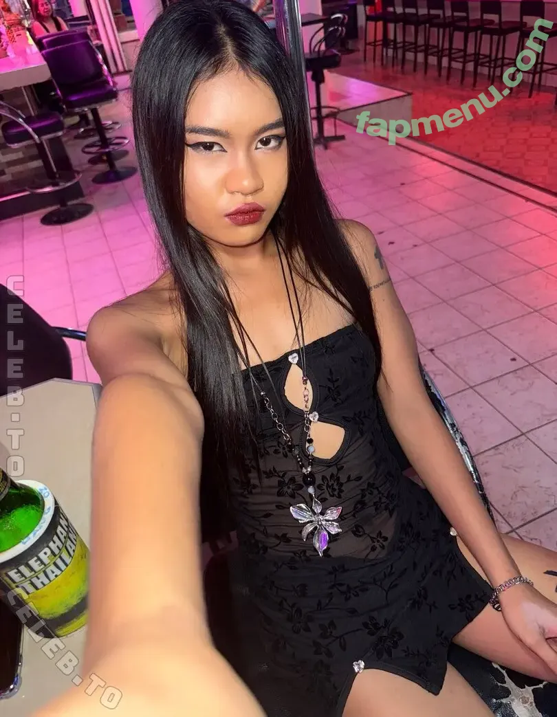 Mali Wan nude photo #0024 (maliwan / maliwanixo / maliwann18)