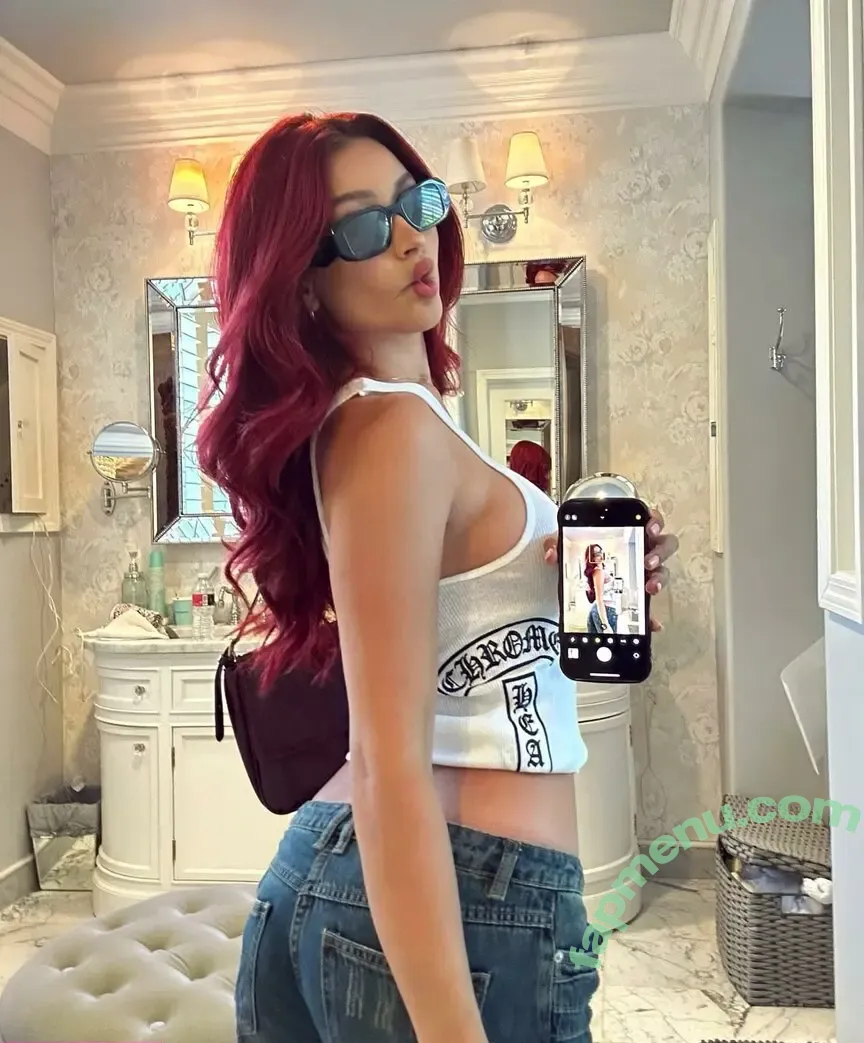 maliagee nude photo #0060 (maliaagee)