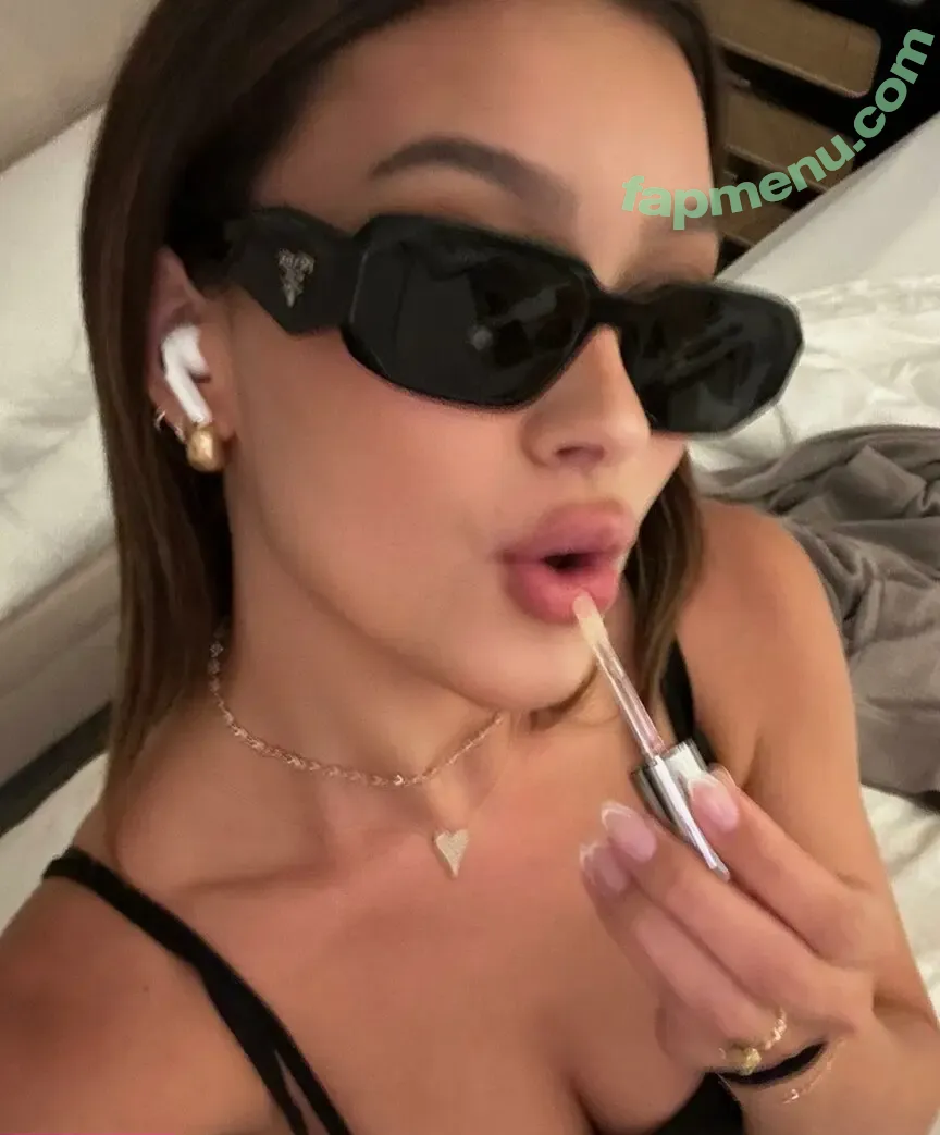 maliagee nude photo #0087 (maliaagee)