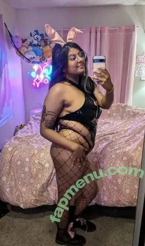 Malika / malikaplays / spacey_metalhead nude photo #0203